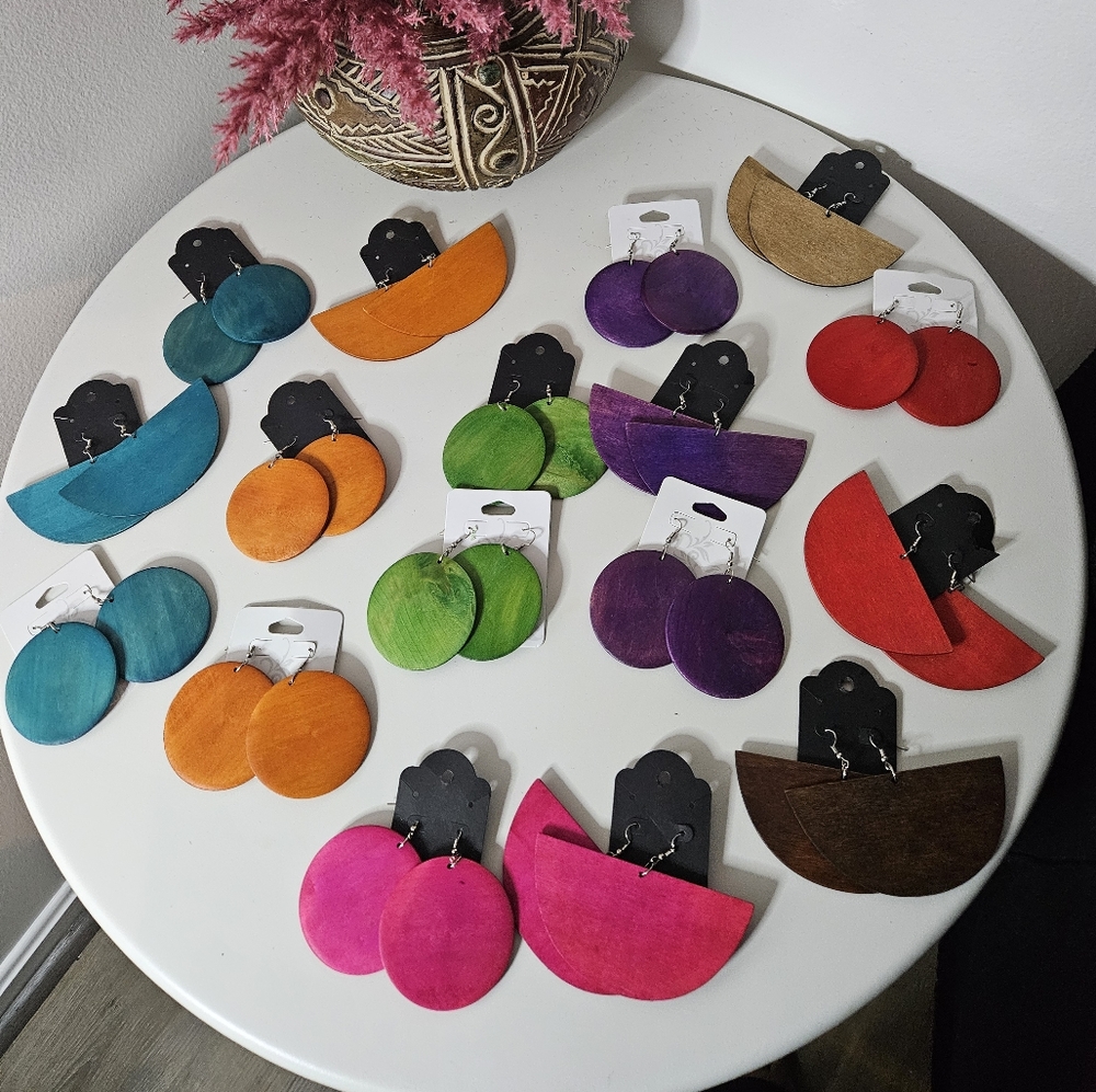 Various Fashion Earrings